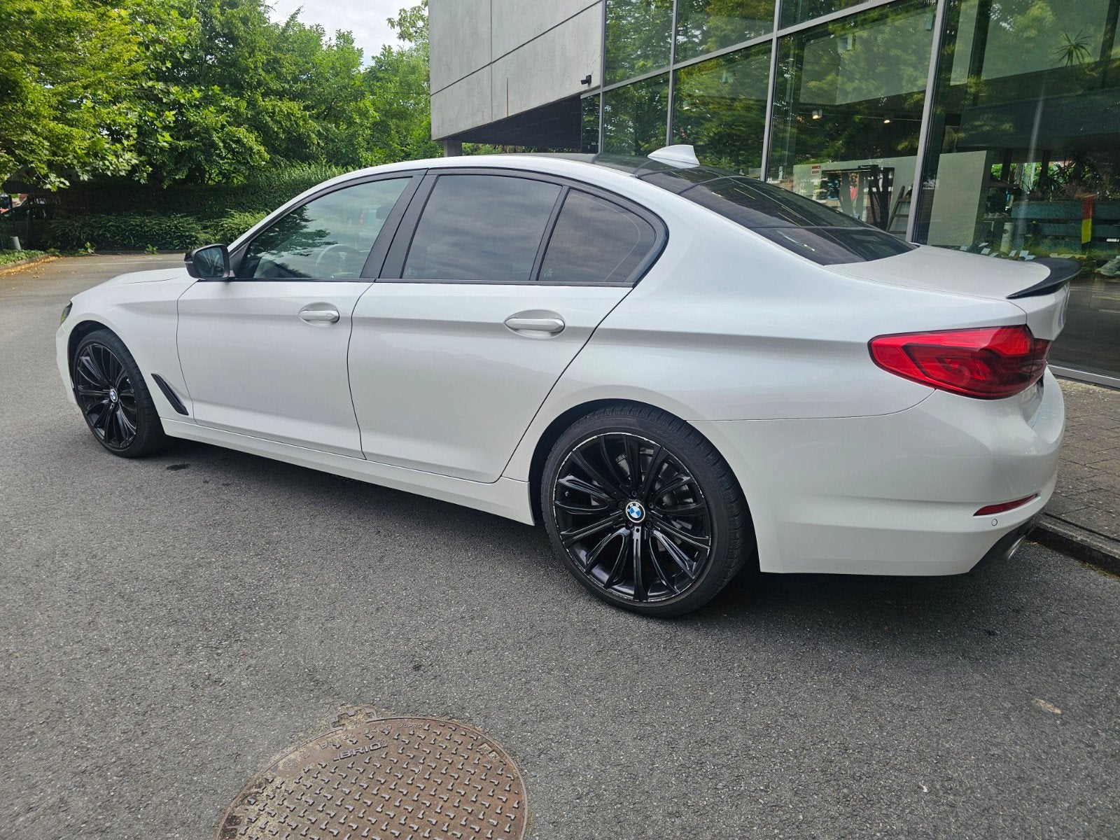 BMW 520 essence automatique, Autos, BMW, Cuir, Entreprise, Entretenue par le concessionnaire, Automatique
