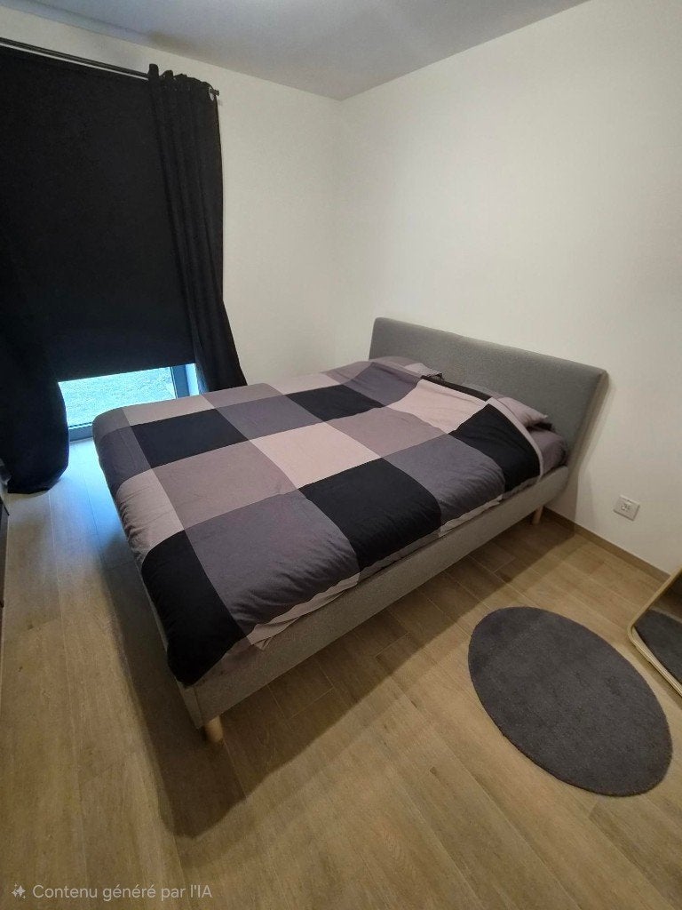 Lit avec sommier, Maison & Meubles, Comme neuf, Enlèvement, Sommier, 200 cm