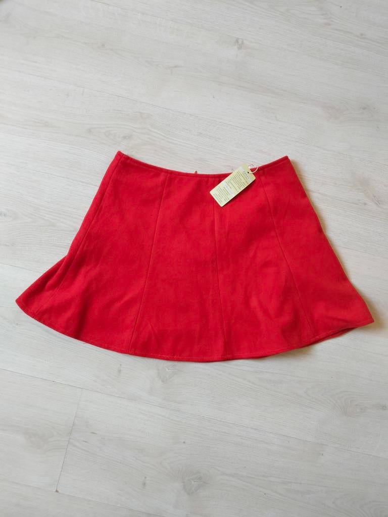 Rode Mini-skirt (nieuw), Maat 38/40 (M), Nieuw, Yikayuan, Ophalen of Verzenden