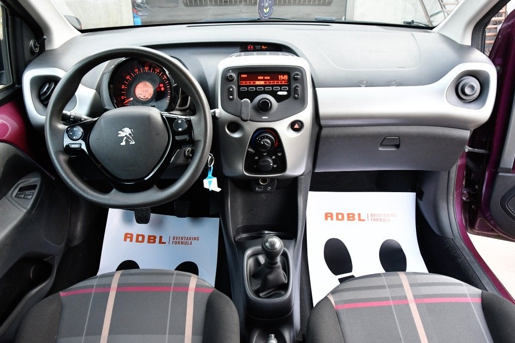 Peugeot 108 1.0 VTi 2015*LED* Bluetooth*, Auto's, Voorwielaandrijving, Euro 5, Stof, 989 kg