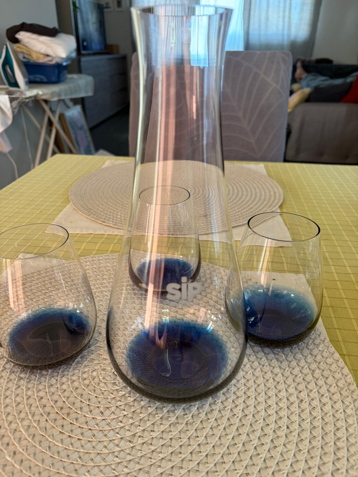 Carafe en verre avec 3 verres assortis — SIP Well, Enlèvement ou Envoi, Comme neuf