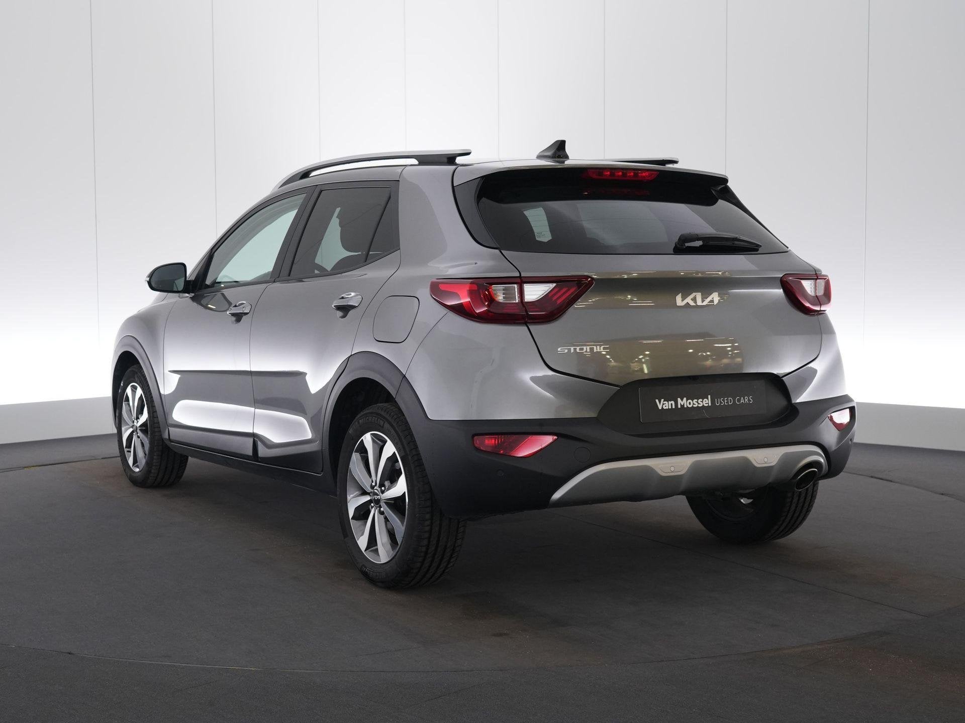 KIA Stonic 1.0 T 100 Pulse DCT, Auto's, Kia, Parkeersensor, Gebruikt, Zwart, Bedrijf
