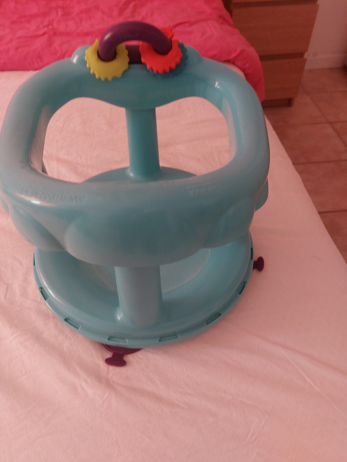 siège de bain bébé, Enlèvement