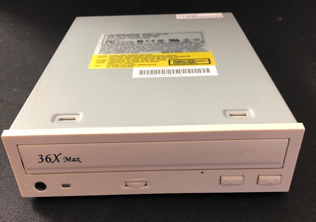 CDRom drive Lite-On LTN-362 (IDE, 36-speed), Computers en Software, Optische drives, Ophalen, Zo goed als nieuw, Intern, Cd