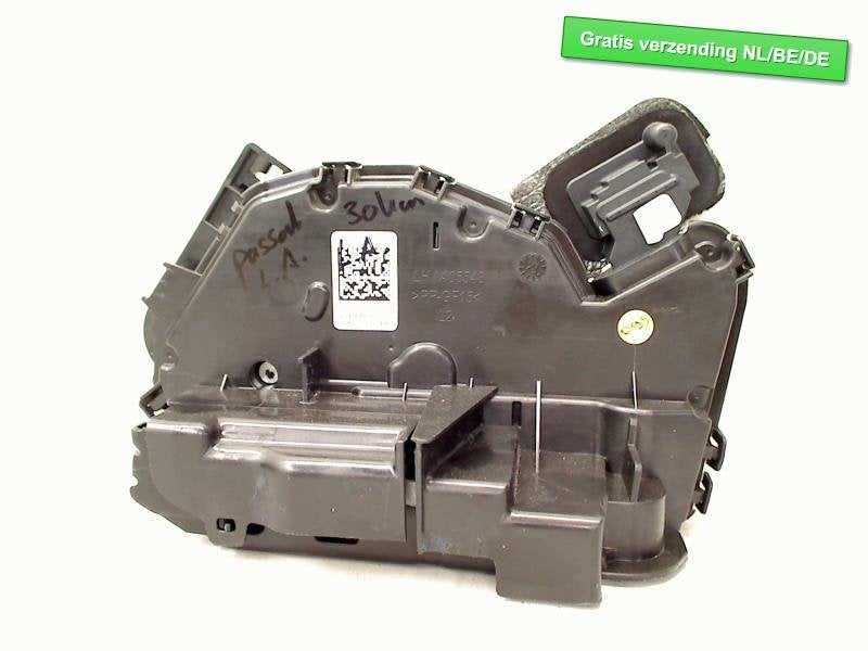 PORTIERSLOT LINKS ACHTER Passat (3G2) (5E0839015), Gebruikt, Volkswagen, Volkswagen AG, Kundenbetreuung@volkswagen.de