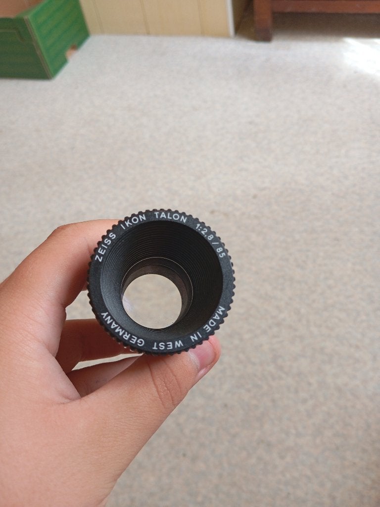 Zeiss Ikon Talon 85mm f/2.8 projector lens, Collections, Appareils photo & Matériel cinématographique, Envoi, Projecteur