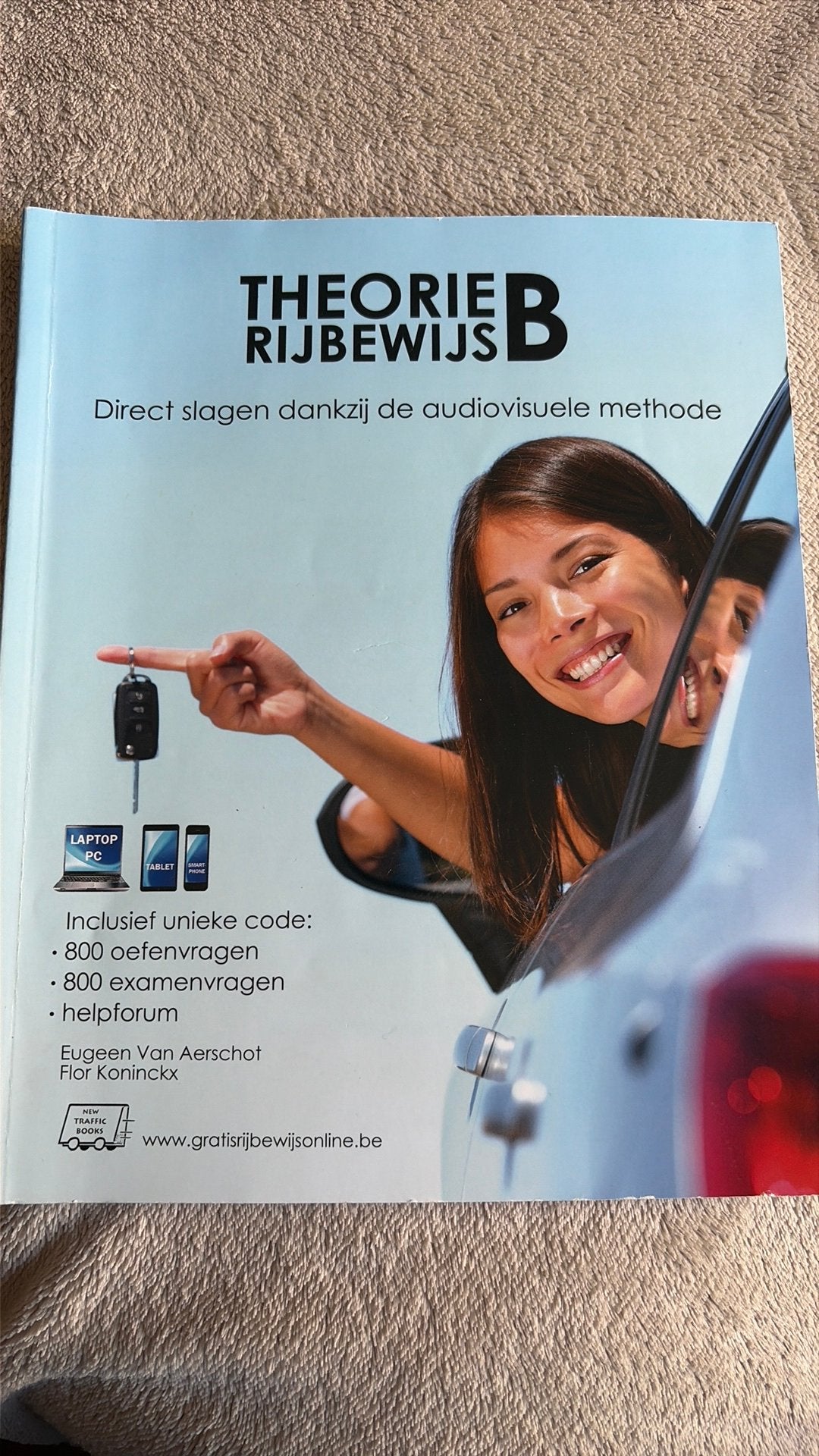 Boek theorie rijbewijs B, Boeken, Ophalen of Verzenden, Zo goed als nieuw