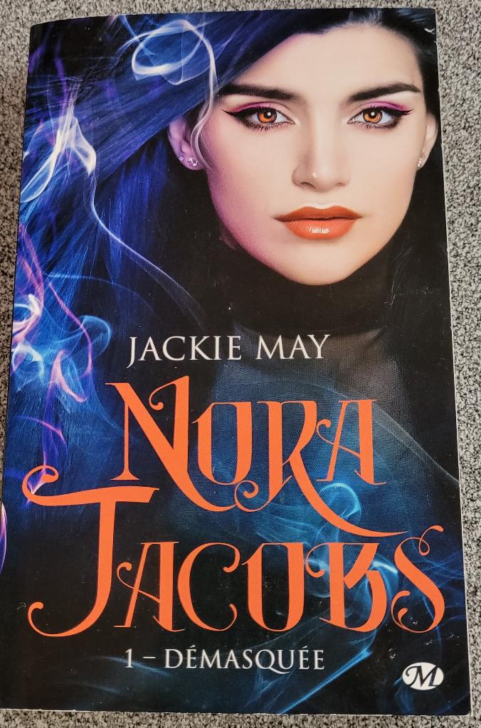Surnaturel & Mystère : "Nora Jacobs" (Tome 1) – Jackie May, Enlèvement, Comme neuf, Jackie May