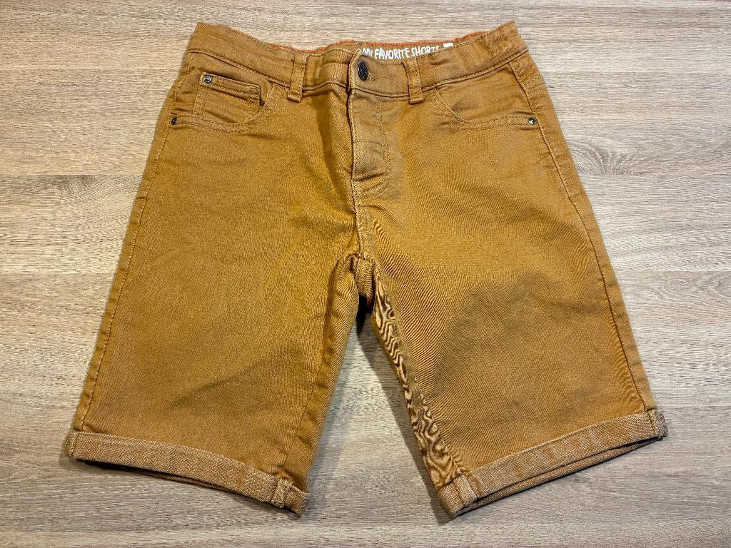 Bruine Hema My favorite short (maat 146-152), Kinderen en Baby's, Kinderkleding | Maat 146, Zo goed als nieuw, Hema, Jongen, Ophalen