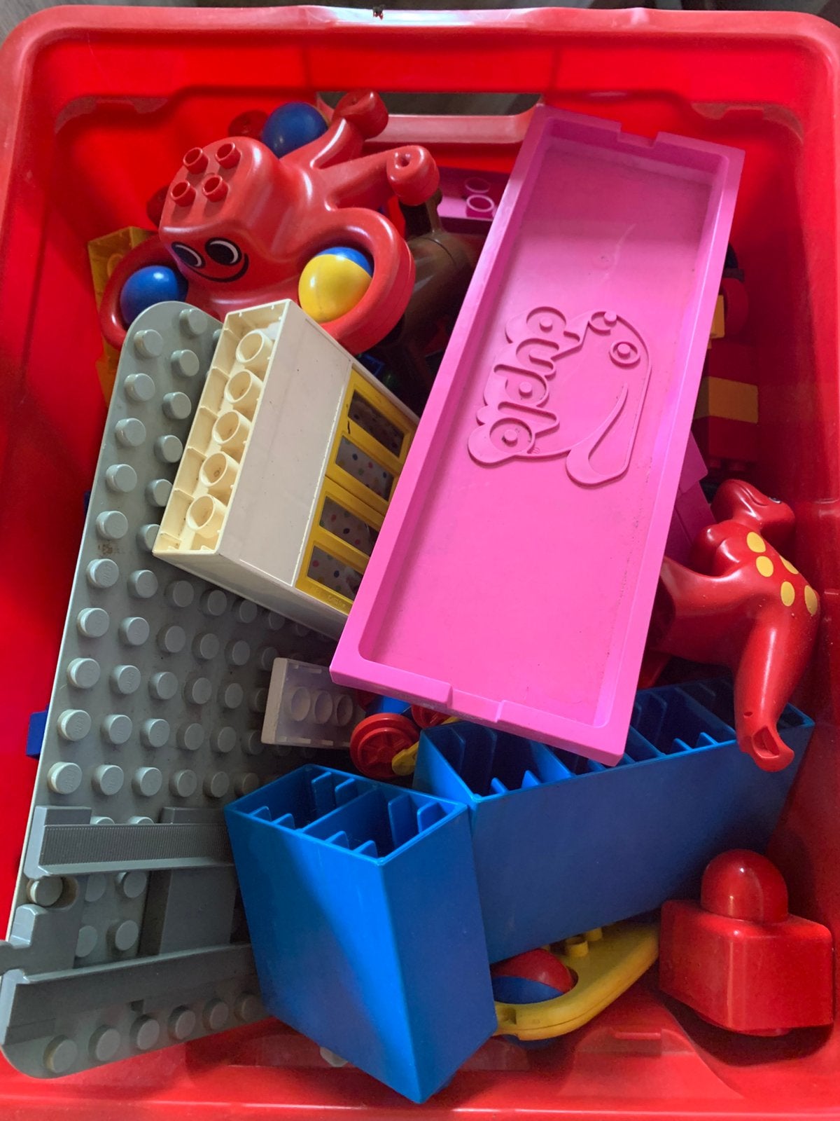 Bak met allerlei Duplo onderdelen, Ophalen of Verzenden, Gebruikt, Duplo