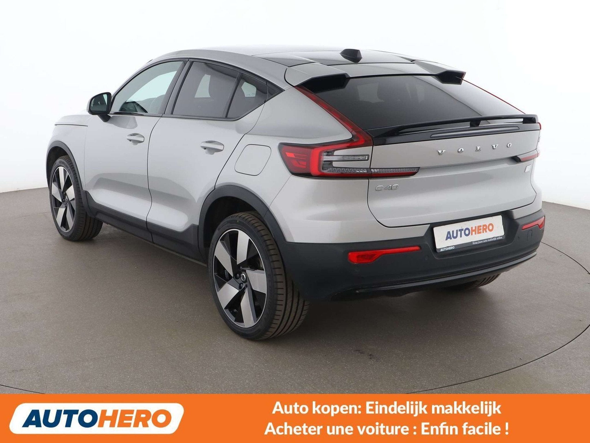 Volvo C40 Recharge Twin Pure 300 kW Ultimate AWD, Autos, Argent ou Gris, Achat, 408 ch, Noir
