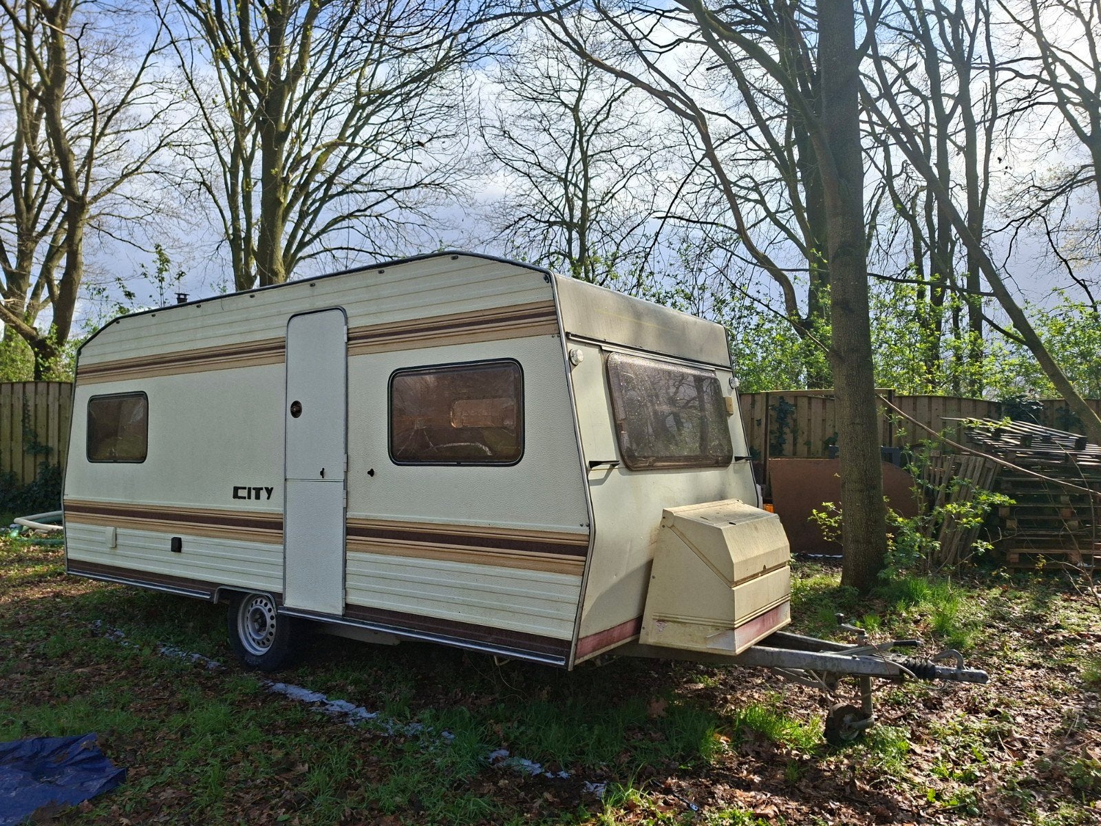 Burnster city caravan met duitse papieren 1200kg, Particulier