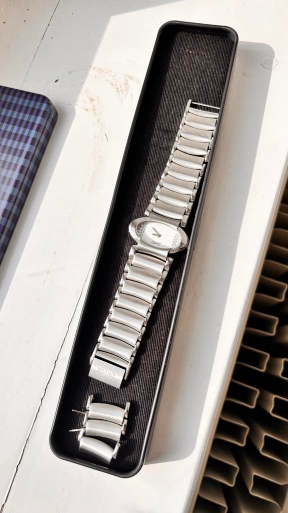 Esprit dameshorloge, Handtassen en Accessoires, Ophalen of Verzenden, Zo goed als nieuw