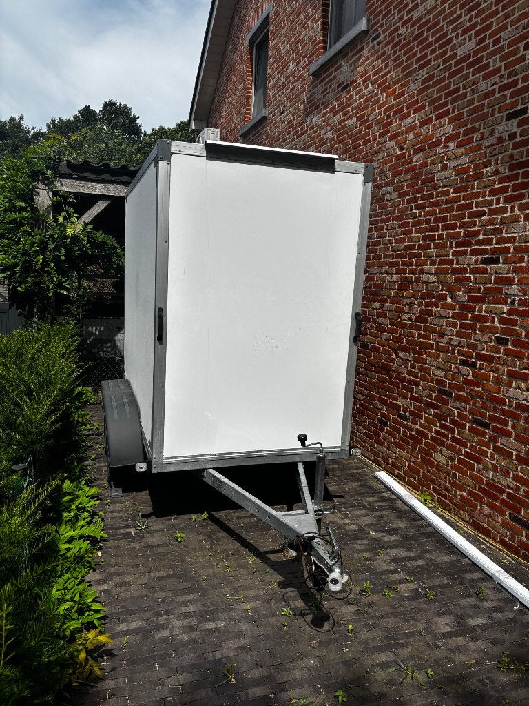 Gesloten aanhanger, Auto diversen, Aanhangers en Bagagewagens, Ophalen, Zo goed als nieuw