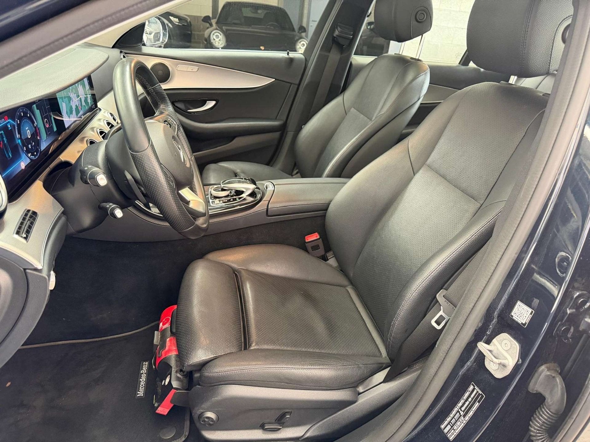 Mercedes-Benz E 200 d Break Pano/Head up/Leder/Carplay/Andro, Auto's, Automaat, Gebruikt, 4 cilinders, Blauw