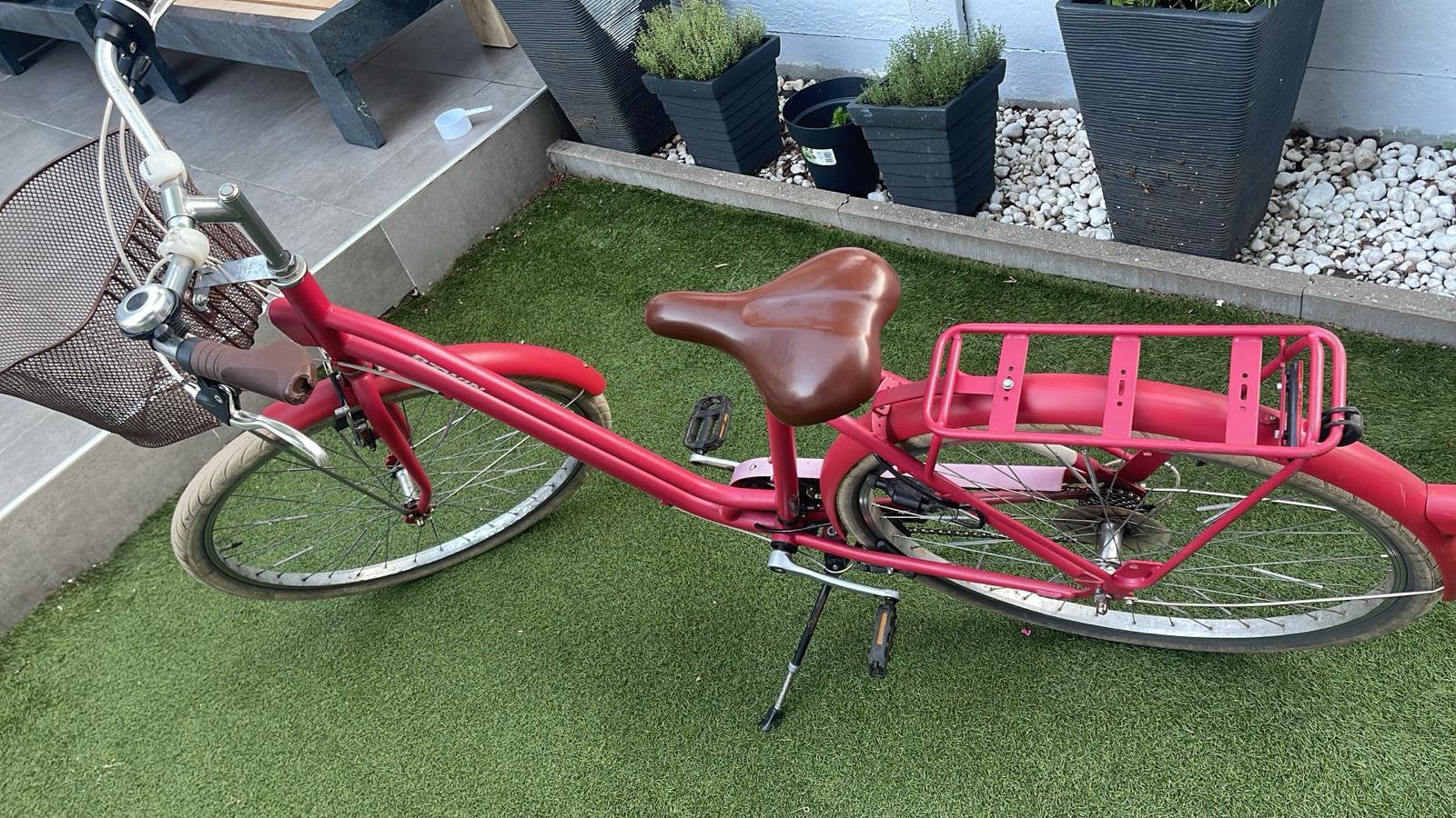 Damesfiets, Fietsen en Brommers, Ophalen, Zo goed als nieuw