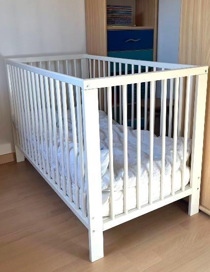 Kinderbedje, Kinderen en Baby's, Kinderkamer | Bedden, Zo goed als nieuw, Minder dan 140 cm, Minder dan 70 cm, Ophalen