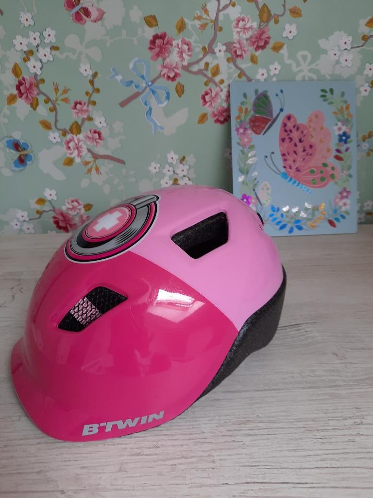 Casque fille B'TWIN pour draisienne ou vélo 48-52 cm (2-5 A), Vélos & Vélomoteurs, Accessoires vélo | Casques de vélo, Comme neuf