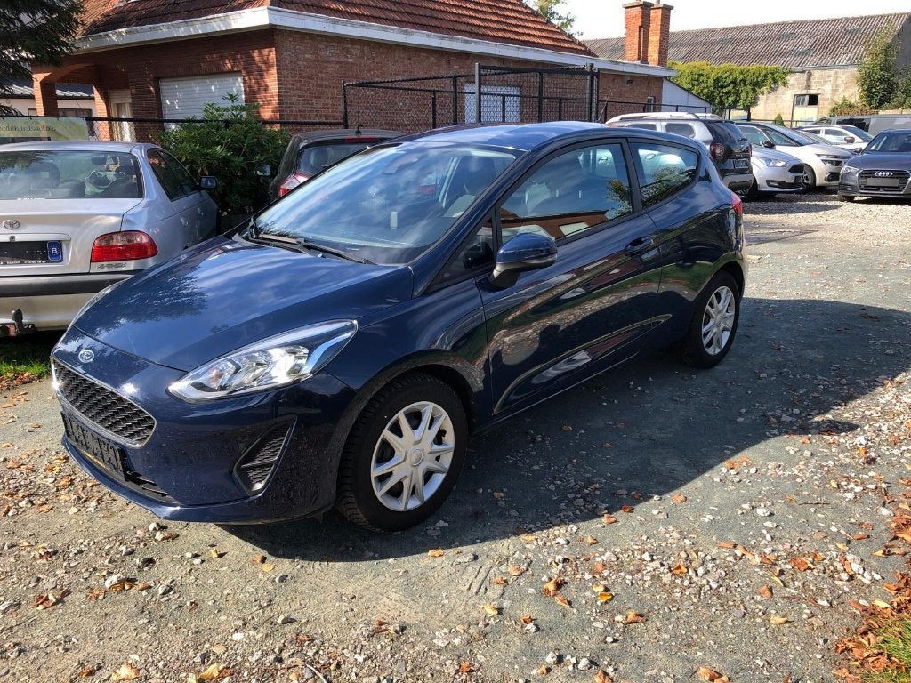 Ford Fiesta 1100 benzine van 2019 met 66500km, Autos, Achat, Euro 6, Entreprise, Garantie prolongée