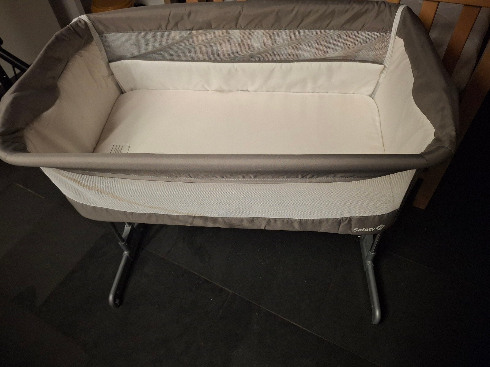 Safety 1st Co-Sleeper – grijs, Kinderen en Baby's, Ophalen, Gebruikt, Overige typen