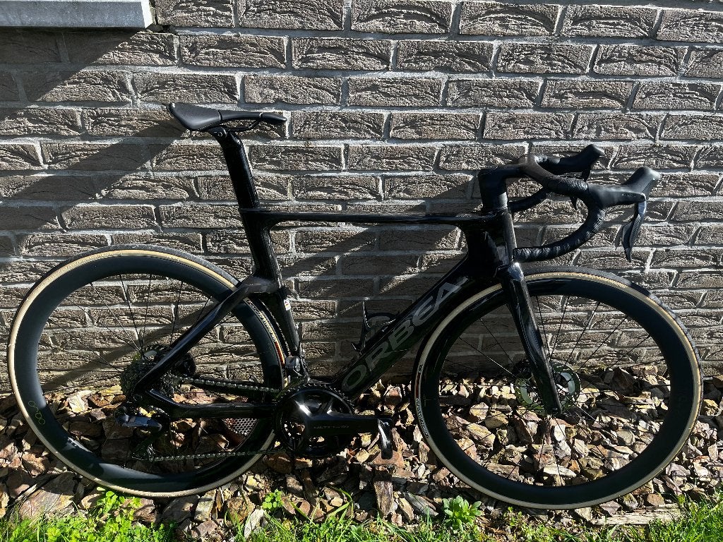 Orbea Orca Aero 2025 — Shimano Ultegra Di2 — Nieuwstaat, Fietsen en Brommers, Carbon, 10 tot 15 versnellingen, Heren, Zo goed als nieuw