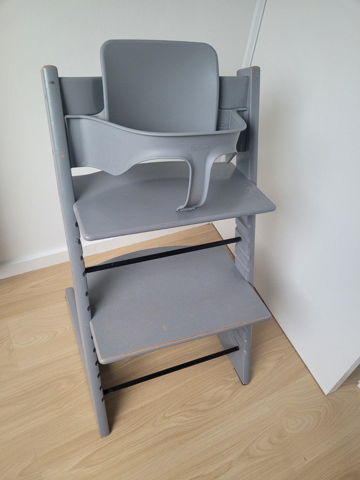 Stokke tripp trapp kinderstoel + babyset, Enlèvement, Utilisé, Chaise évolutive, Réducteur de chaise