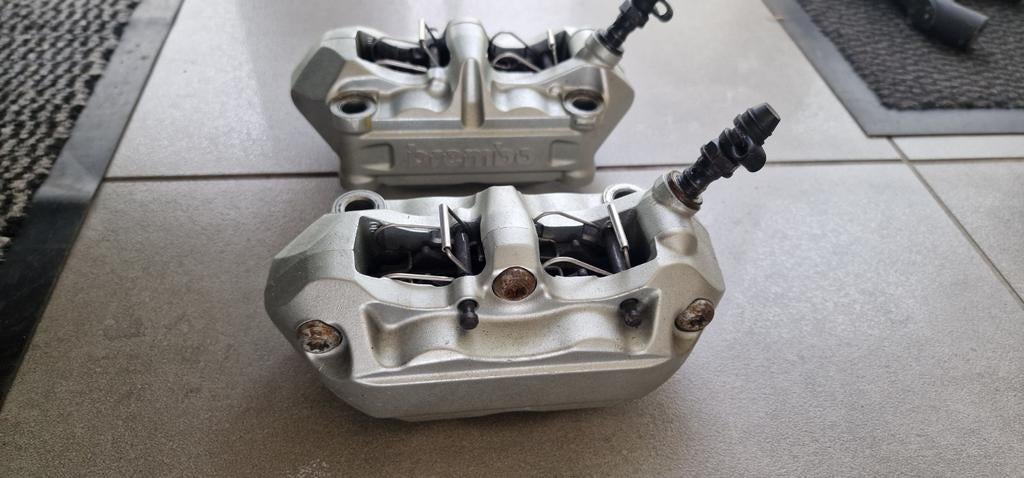 Radiale remklauwen Brembo 100mm, Motoren, Ophalen
