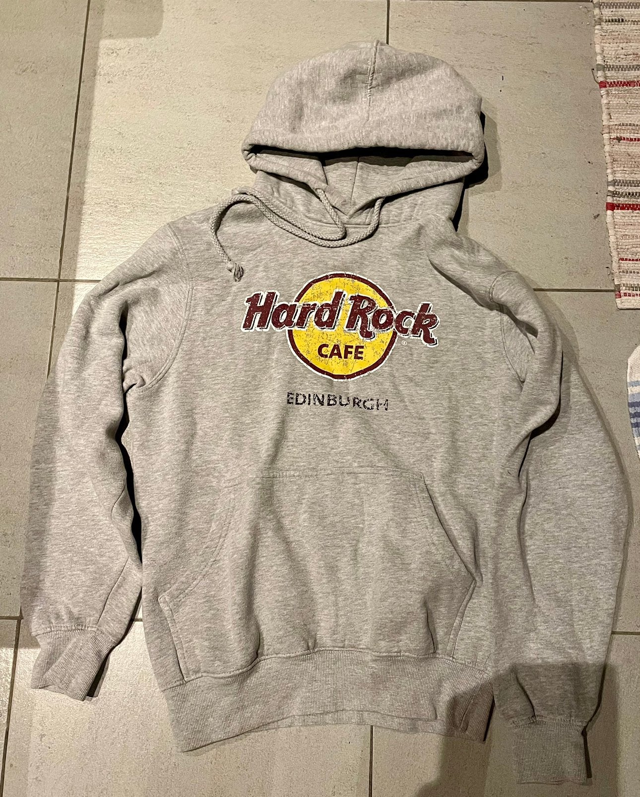 Prachtige hoodie Hard Rock Cafe Edinburgh medium, Verzamelen, Muziek, Artiesten en Beroemdheden, Ophalen of Verzenden