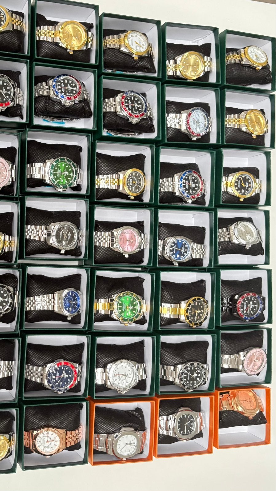 Montre de luxe, Bijoux, Sacs & Beauté, Neuf, Autres couleurs, Femme ou Homme, Fer ou Acier