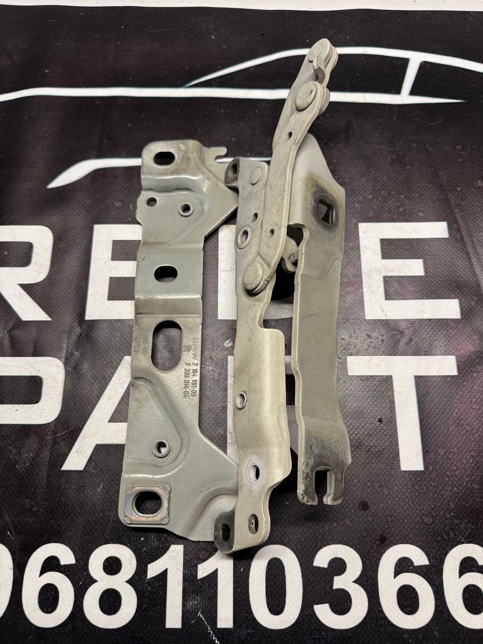 BMW 7 Serie F01 F02 F03 Motorkap Scharnier Rechts 7184190-09, Autos : Pièces & Accessoires, -, Utilisé, -, Enlèvement ou Envoi