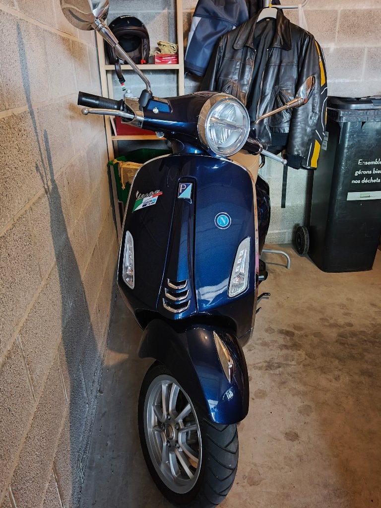 Vespa 125cc primavera, Vélos & Vélomoteurs, Scooters | Vespa, Autres modèles, 125 cm³, Comme neuf, Enlèvement
