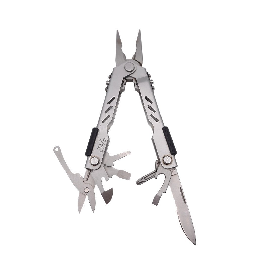 Gerber MP 400 Compact Sport - Classe B, Caravanes & Camping, Outils de camping, Enlèvement ou Envoi, Comme neuf