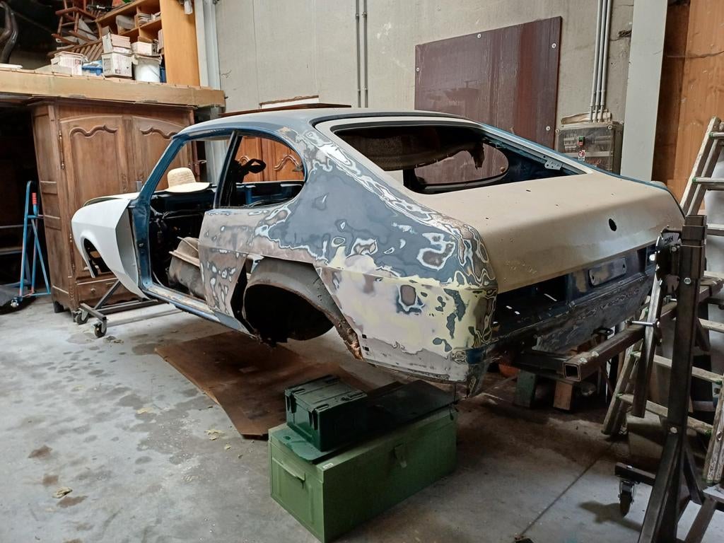 Deux Ford Capri 2,0 v6, Auto's, Particulier, Te koop