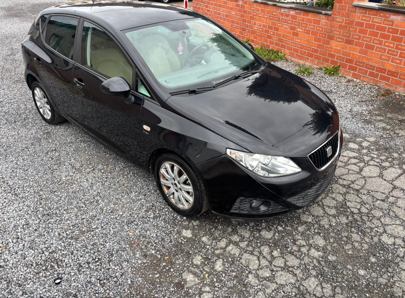 Seat Ibiza 1.6 TDI 5 Portes Intérieur cuir AIRCO Digital, Achat, Beige, Entreprise, Boîte manuelle