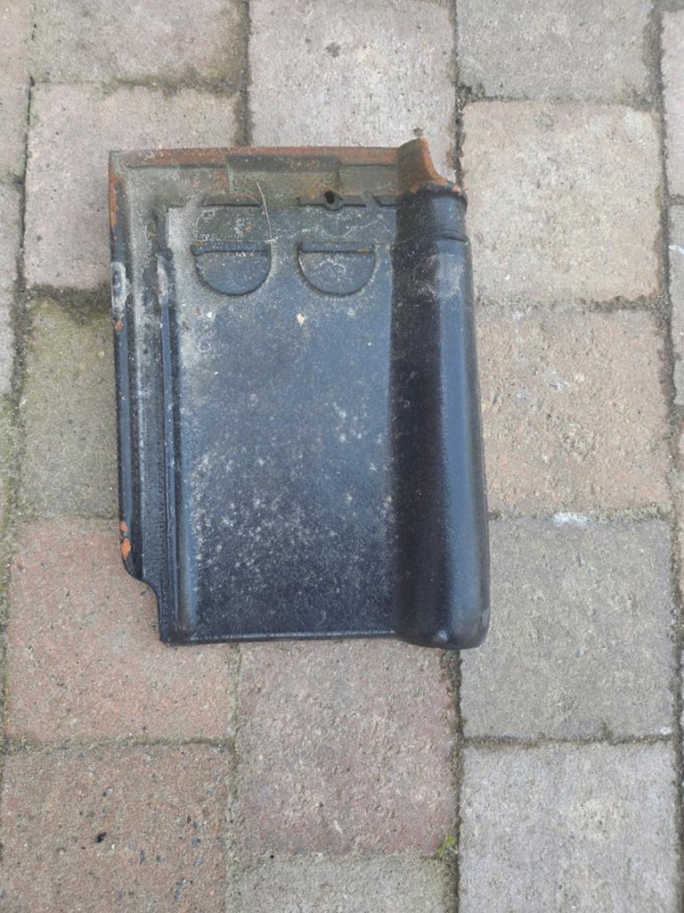 Dakpannen kleur zwart pottelberg, Doe-het-zelf en Bouw, Ophalen, Gebruikt, Steen of Klei, Zwart
