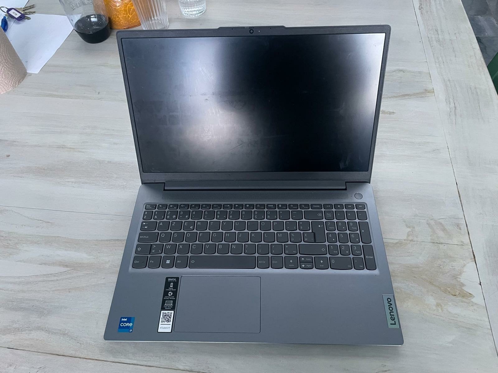 Lenovo ideapad slim 3 15IRH8, Computers en Software, Windows Laptops, Ophalen