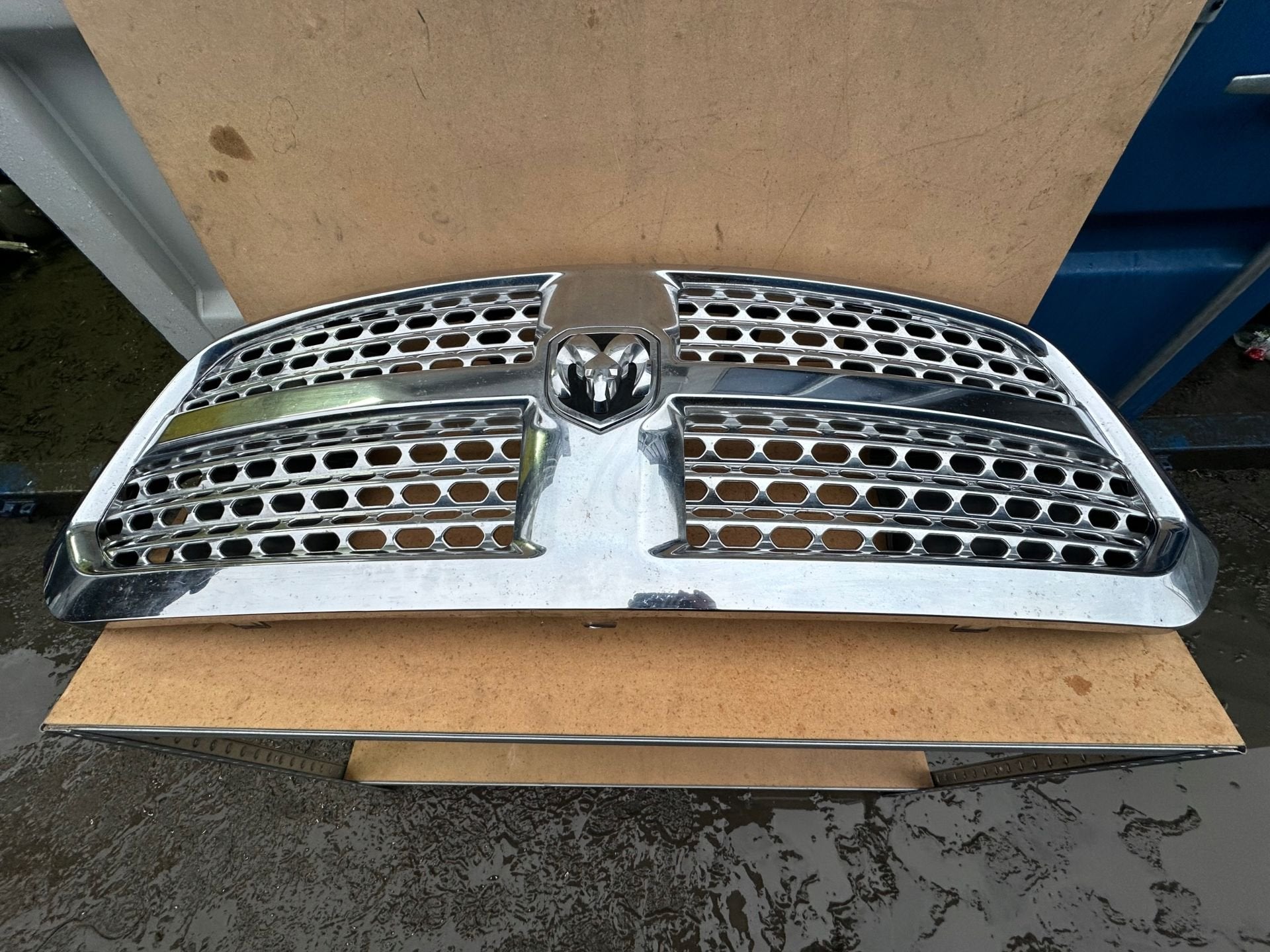 Pi ces automobiles pour Dodge RAM IV 1500 Laramie 1500, Taurusavenue 1
2132 LS  Hoofddorp, NL, Stellantis N.V., Info@stellantis.com