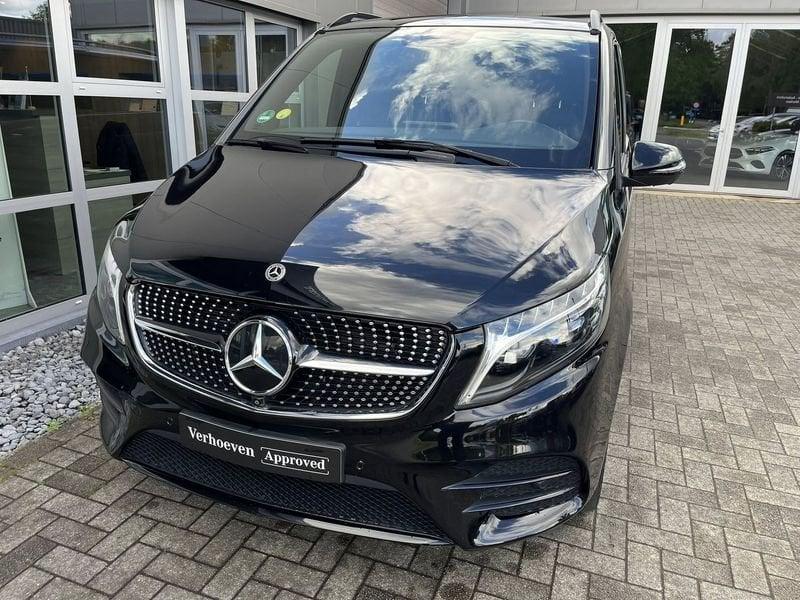 Mercedes-Benz Classe V V 300 d L2 9G-TRONIC Avantgarde, Auto's, Automaat, 4 cilinders, Zwart, Leder