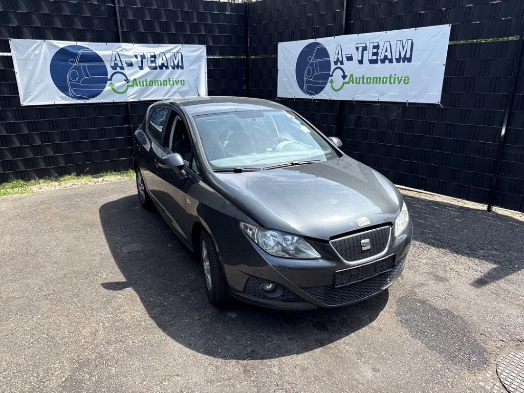 CAPOT Seat Ibiza IV (6J5) (01-2008/06-2017) (|6J0823031|), Seat Deutschland GmbH, Service@seat.de, Utilisé, Max-Planck-Straße  3-5
64331  Weiterstadt, DE