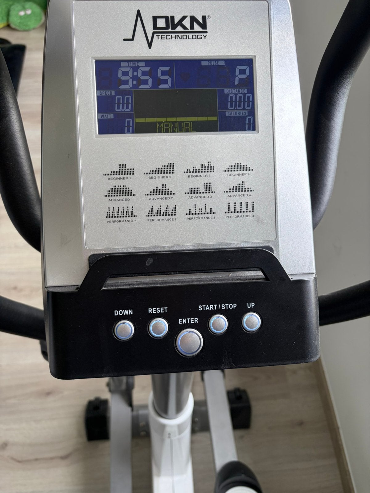 Vélo elliptique à technologie DKN, Sports & Fitness, Appareils de fitness, Jambes, Comme neuf, Synthétique, Enlèvement