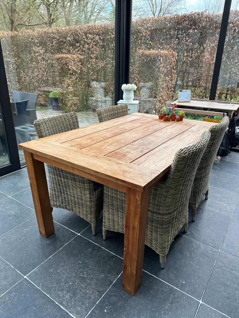 Bristol tafel met 4 stoelen (Exterioo), Enlèvement, Comme neuf