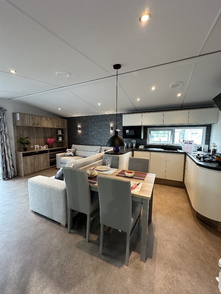 Mobil-home de luxe Scala 1100x4000 avec 2 chambres, Caravanes & Camping