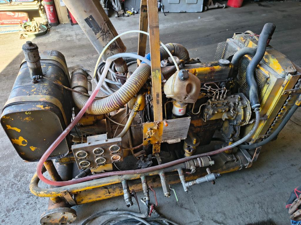 Compresseur diesel industriel mobile lourd, Bricolage & Construction, Enlèvement ou Envoi, ., Utilisé, .