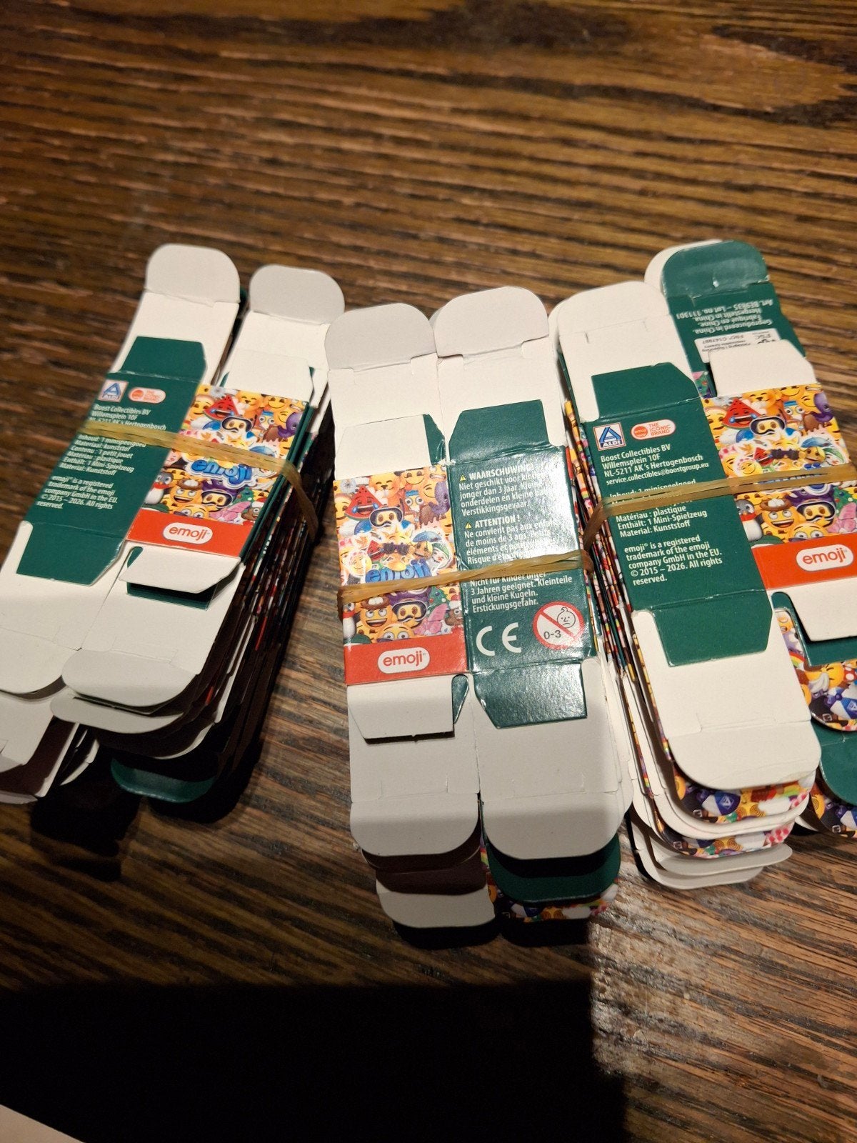 90 lege doosjes van emoji aldi, Ophalen of Verzenden