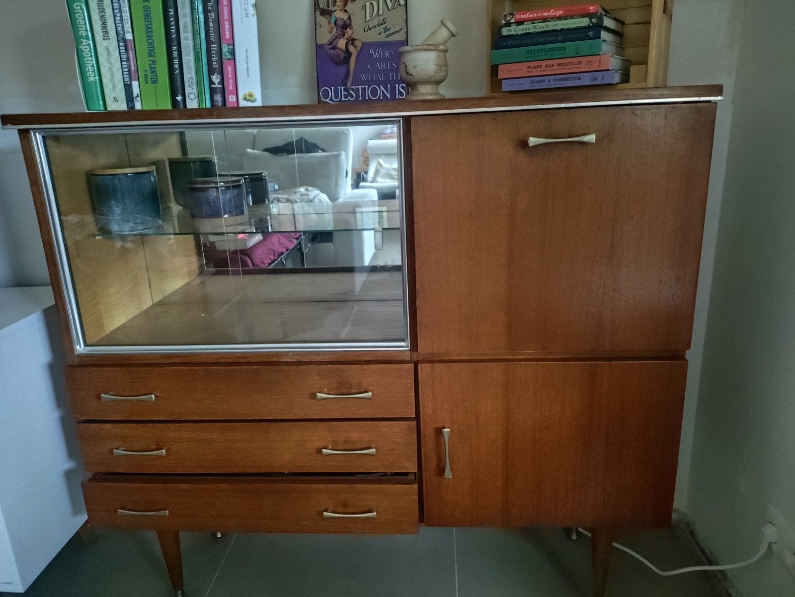 Mooie vintage buffetkast uit de jaren ’60, Enlèvement