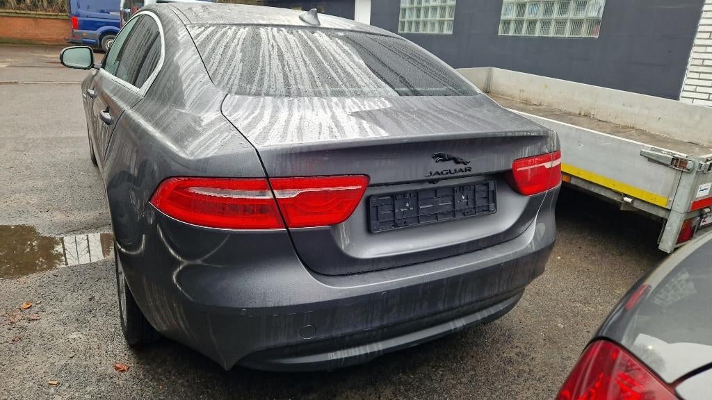 Jaguar XE 2.0d is voor opmaak - onderdelen /Motor start niet, Auto's, Jaguar, Automaat, Achterwielaandrijving, 4 cilinders, Bedrijf