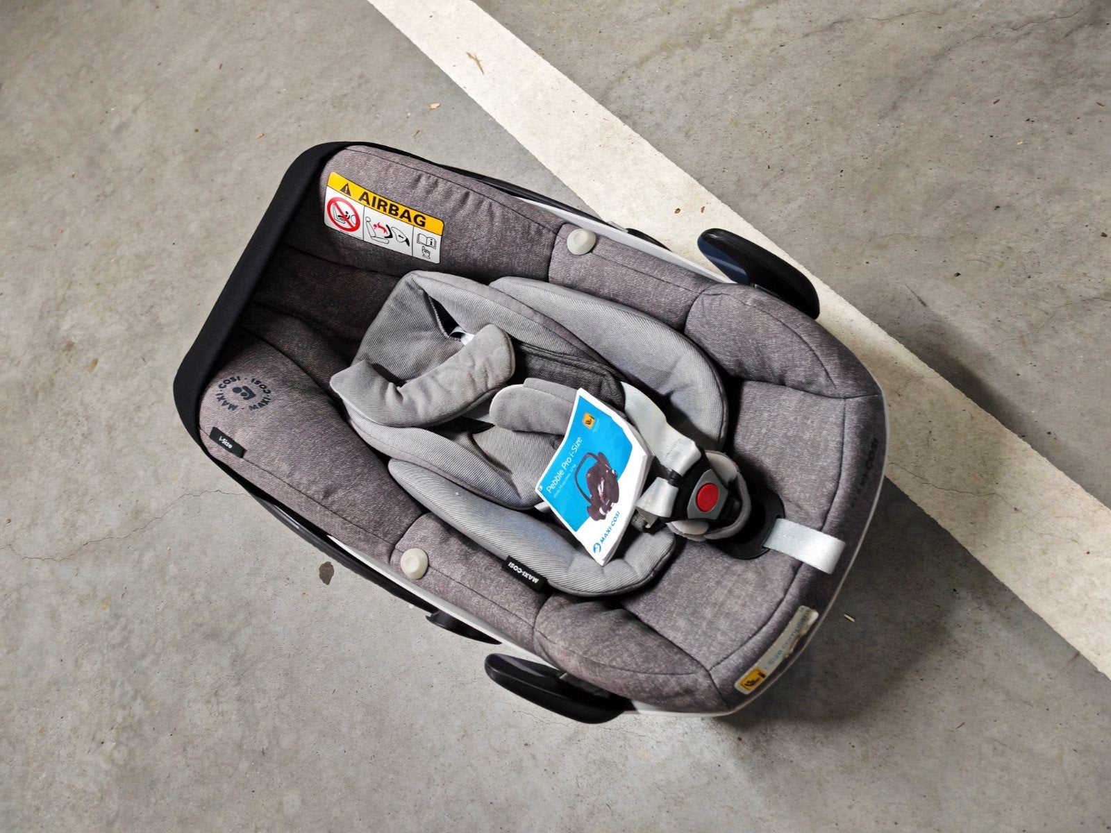 Siège bébé Maxi Cosi ( bon état ! ), Enfants & Bébés, Sièges auto, Enlèvement ou Envoi
