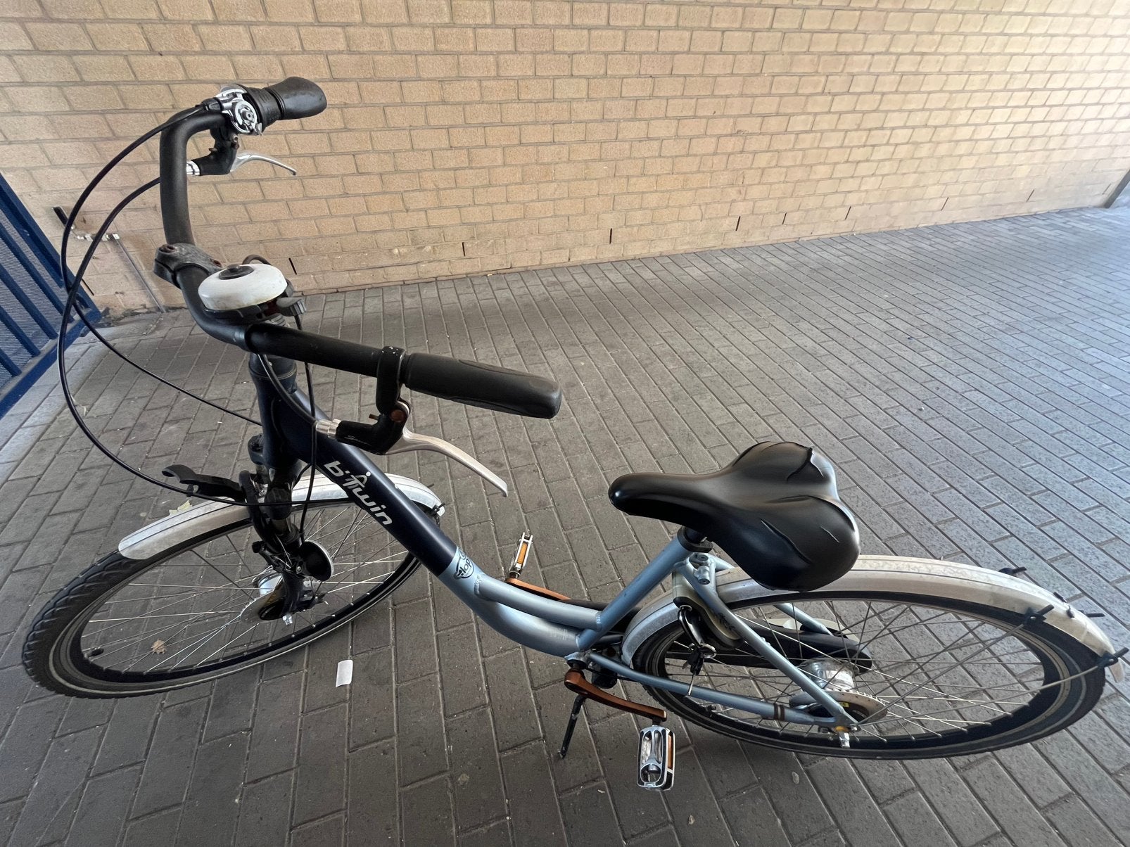 Damesfiets Btwinn Elops, Ophalen, Zo goed als nieuw