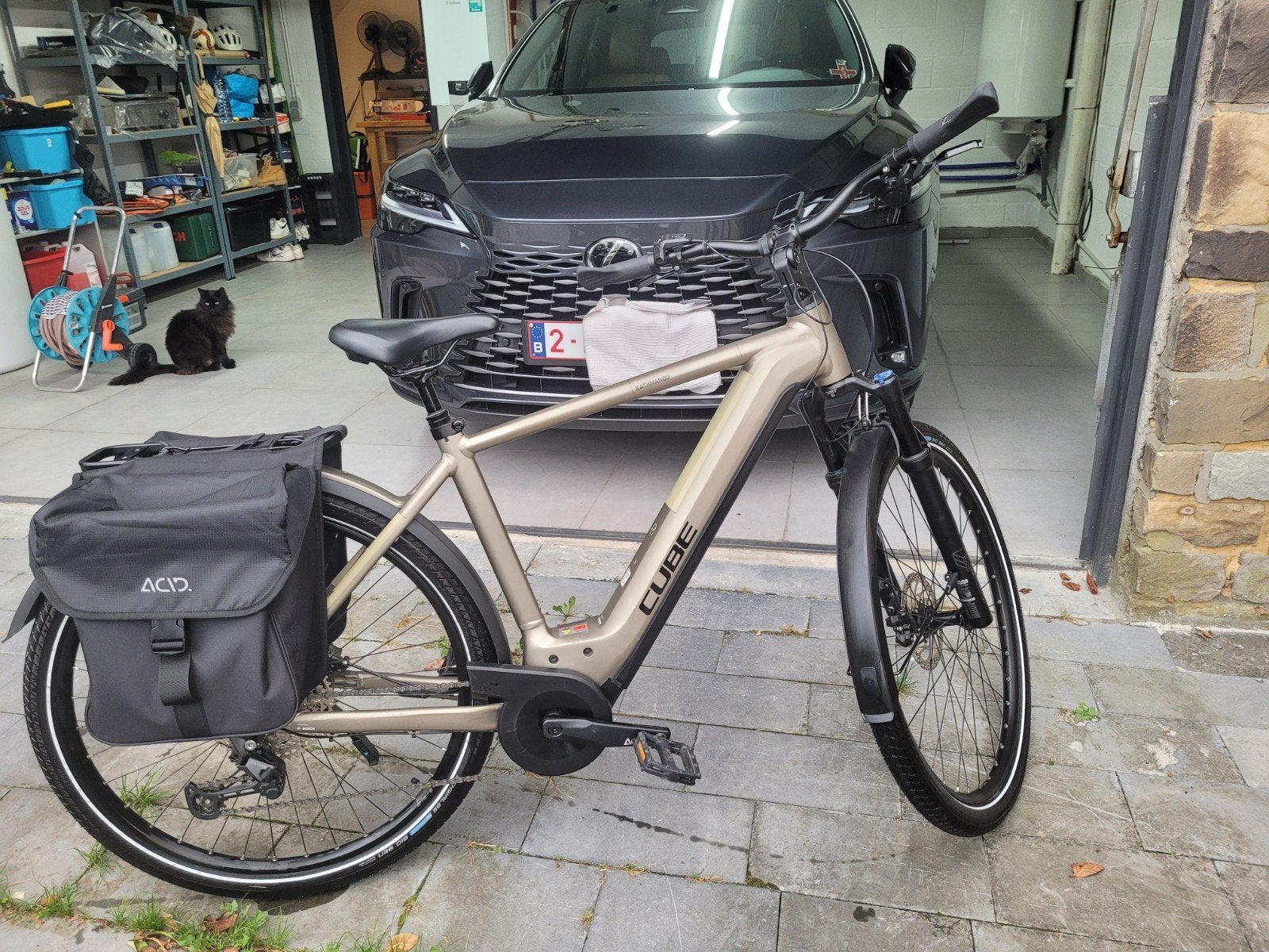 vélo électrique CUBE Kathmandu 750, 51 à 55 cm, 50 km par batterie ou plus, Comme neuf, Enlèvement