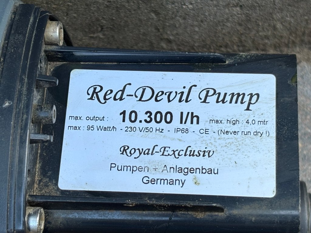 Red Devil 10300 l/h vijver pomp, Enlèvement, Utilisé, Pompe de bassin